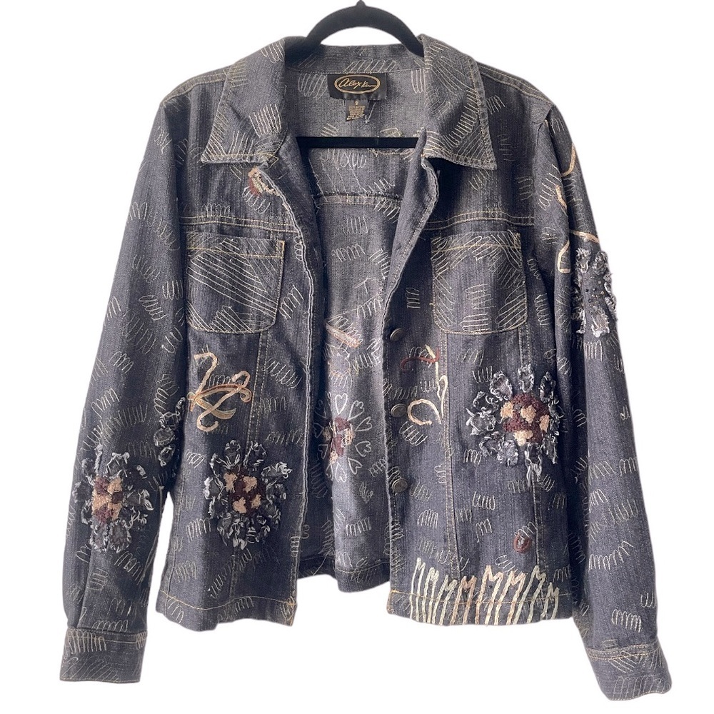 Vintage Alex Kim Floral Embroidered Denim Jacket | Size Small *RARE & UNIQUE*